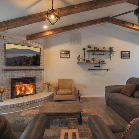 Relaxing 3Br Cottage 1 Mile To Main St Attractions Views Gatlinburg Eksteriør bilde